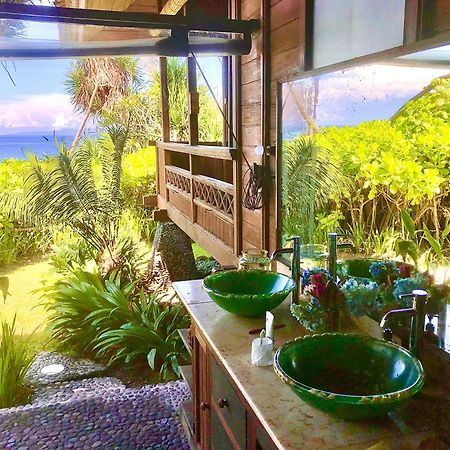 Secret Moon Beach House Jasri Ngoại thất bức ảnh