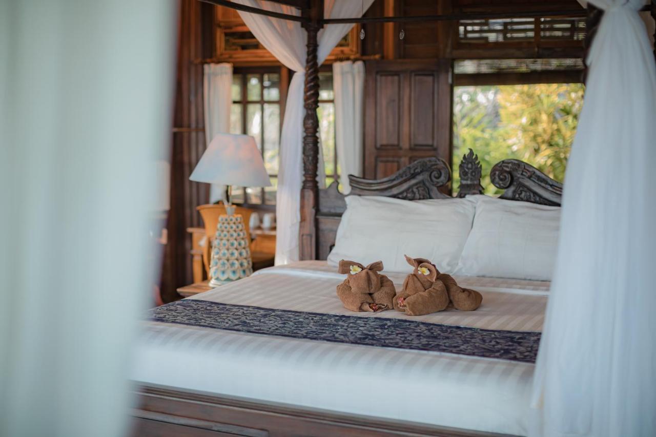 Secret Moon Beach House Jasri Ngoại thất bức ảnh
